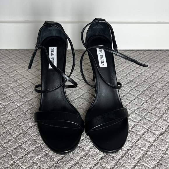 Steve Madden Womens Feliz Patent Ankle Strap Heels Black - Picture 3 of 8
